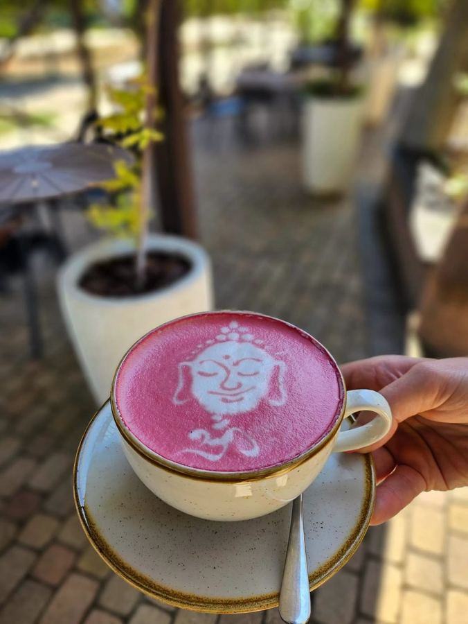 Céklás latte latte arttal