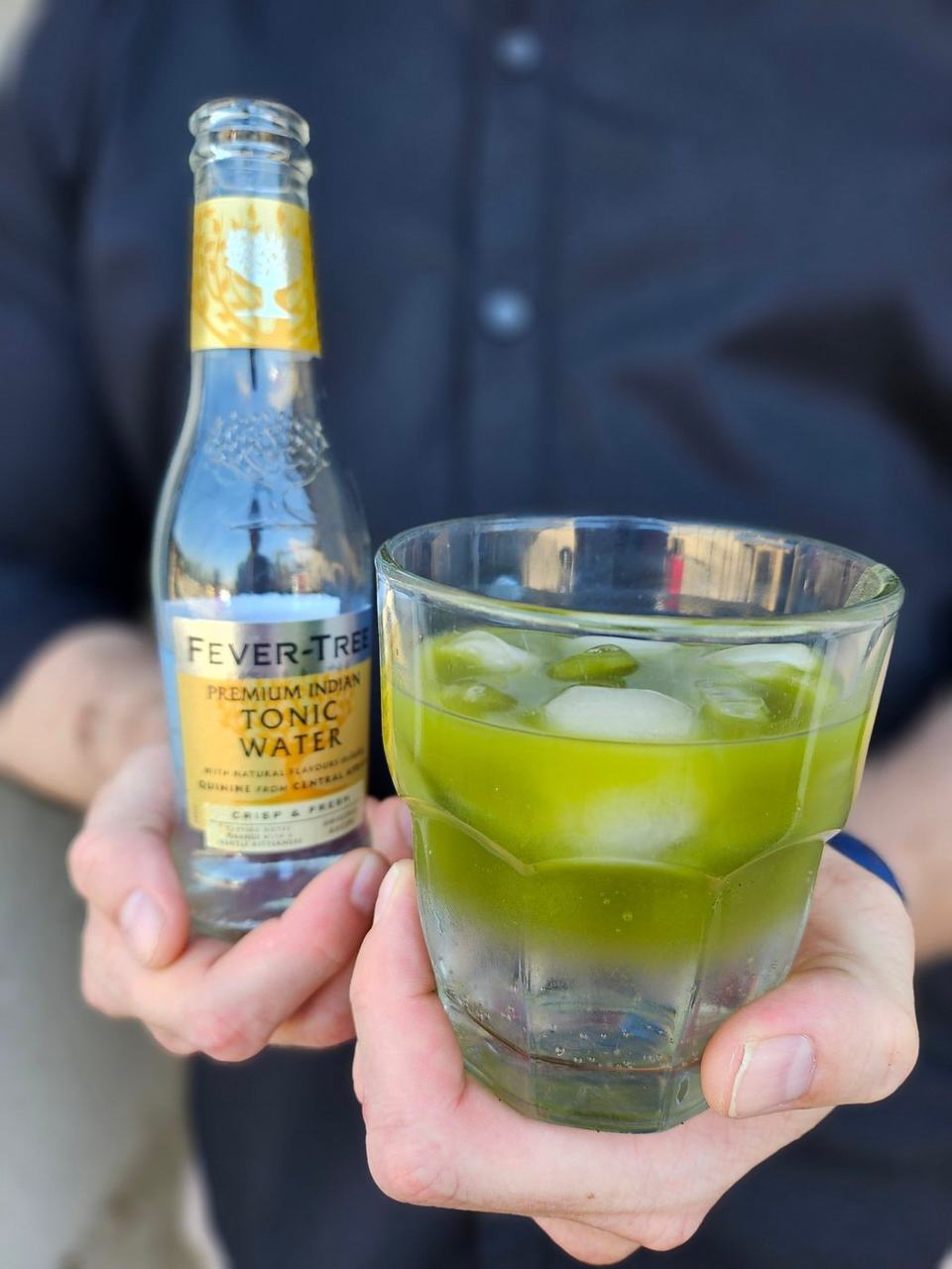 Matcha tonic jéggel